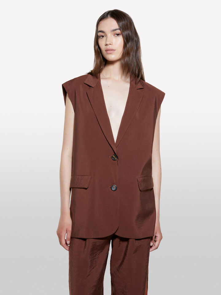 Gilet marrone scuro effetto stropicciato - gilet e smanicati da donna - Marrone Scuro | Sisley image number 4